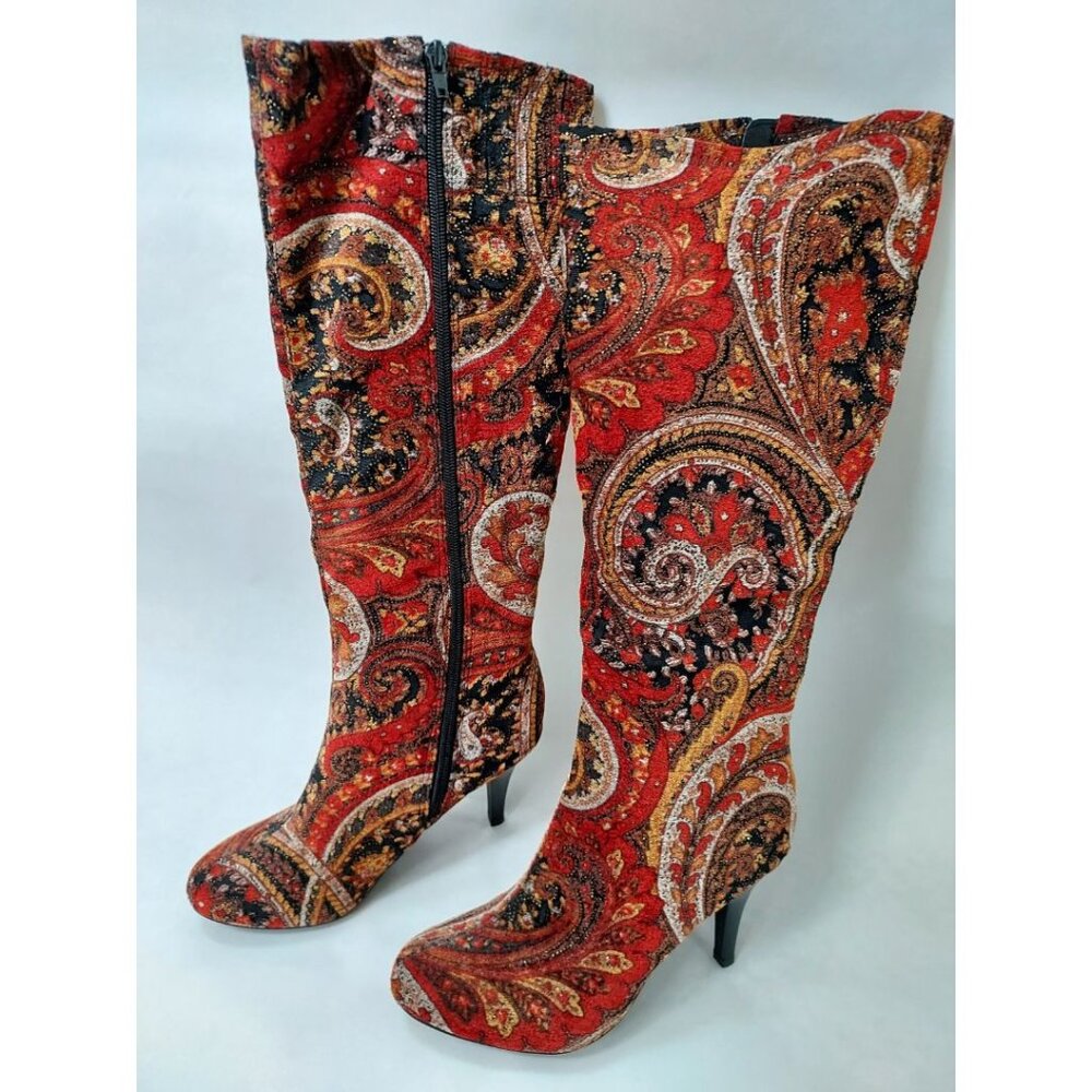 Gorgeous and unique fashion boots!